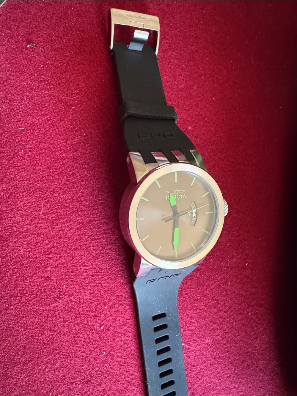 Invicta DNA Urban 25051 working watch